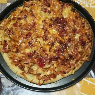 Pizza Con Pollo a La Plancha